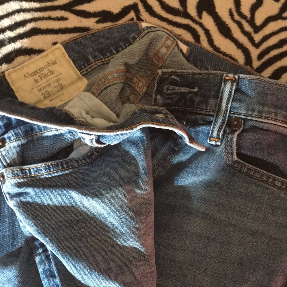 Abercrombie & Fitch 29 x 30